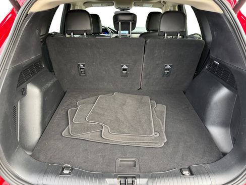 Used 2020 Ford Escape Titanium FWD image 17