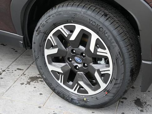 New 2026 Subaru Forester Premium AWD/4WD image 12