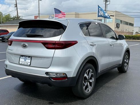 Used 2020 Kia Sportage LX AWD/4WD image 6