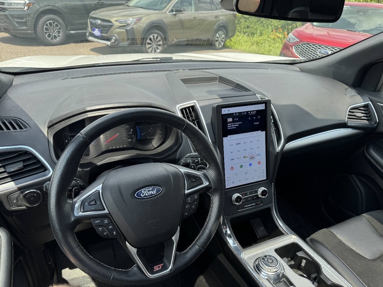 Used 2022 Ford Edge ST w/ Equipment Group 401A AWD/4WD image 15