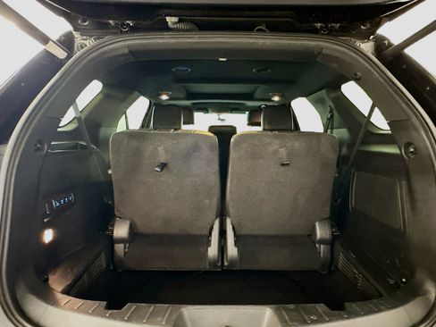 Used 2017 Ford Explorer Sport image 32