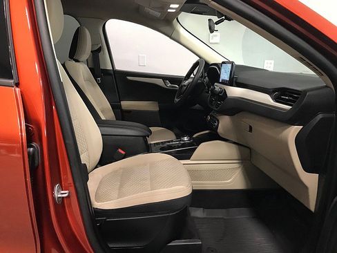 Used 2020 Ford Escape SE AWD/4WD image 13