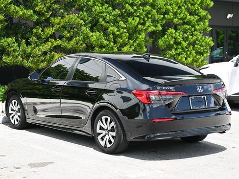 Used 2023 Honda Civic LX image 6