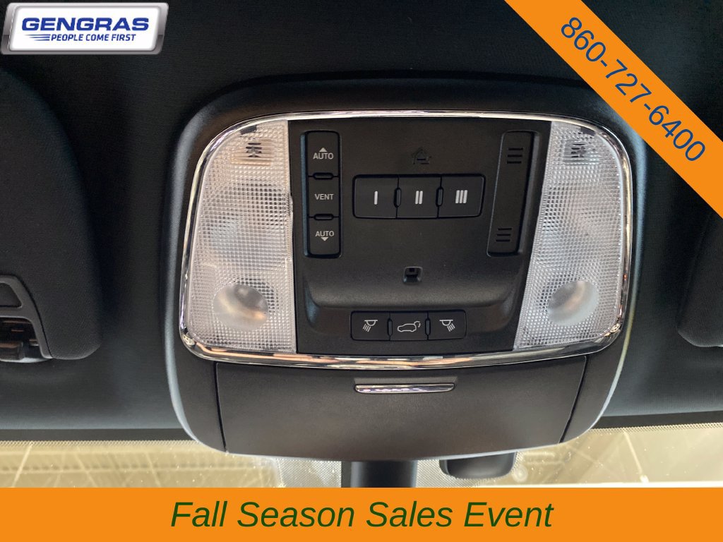 Certified 2021 Jeep Grand Cherokee Limited w/ Premium Lighting Group AWD/4WD image 24