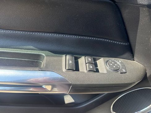Used 2022 Ford Mustang Premium RWD image 12