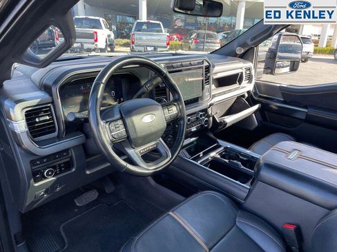Used 2024 Ford F350 Platinum image 5