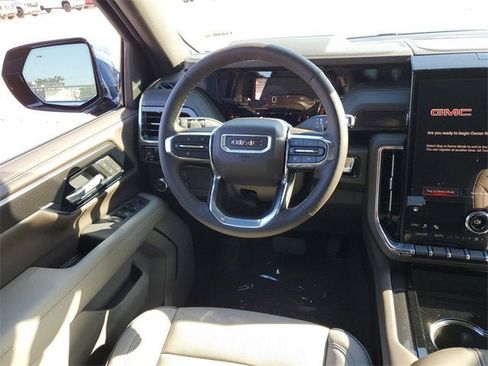 New 2026 GMC Yukon Elevation image 13