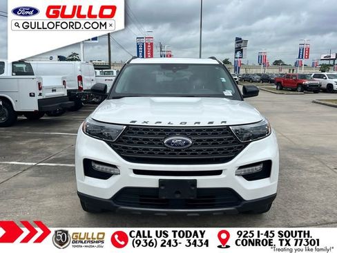 Used 2023 Ford Explorer XLT w/ Equipment Group 202A AWD/4WD image 2