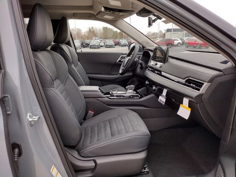 New 2026 Mitsubishi Outlander Trail Edition image 11