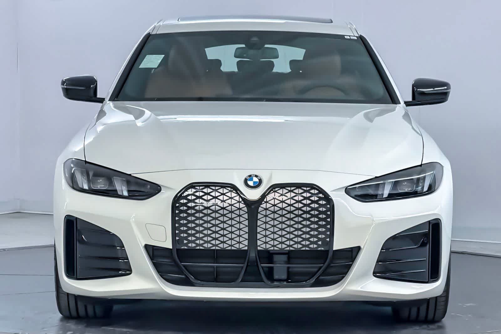 New 2026 BMW i4 eDrive40 w/ M Sport Package RWD image 10