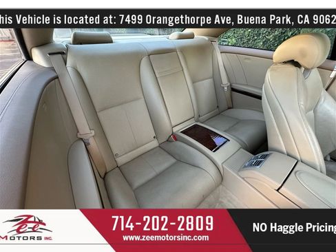 Used 2011 Mercedes-Benz CL 550 4MATIC image 21