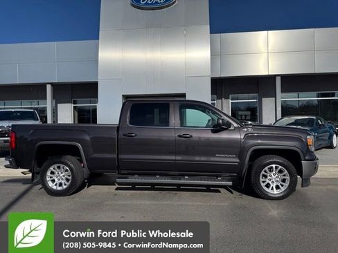 Used 2015 GMC Sierra 1500 SLE w/ SLE Value Package image 4