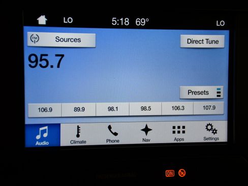 Used 2017 Ford F250 Lariat w/ Chrome Package AWD/4WD image 32