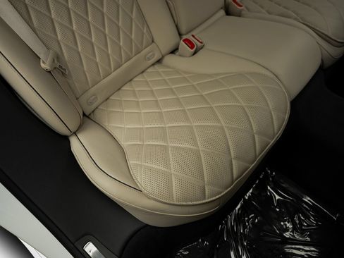 Used 2023 Mercedes-Benz S 580 4MATIC Sedan w/ AMG Line image 37