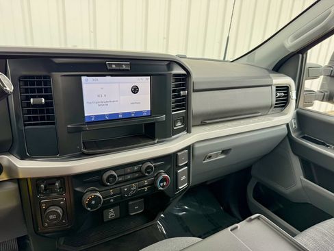 New 2026 Ford F250 XLT w/ FX4 Off-Road Package AWD/4WD image 20