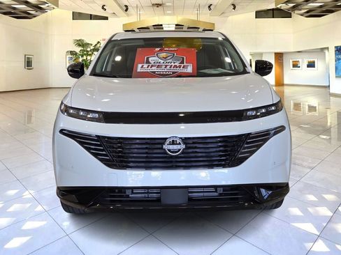 New 2026 Nissan Murano Platinum w/ Cargo Package AWD/4WD image 2