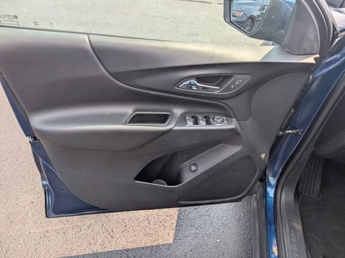 Used 2019 Chevrolet Equinox LT FWD image 14