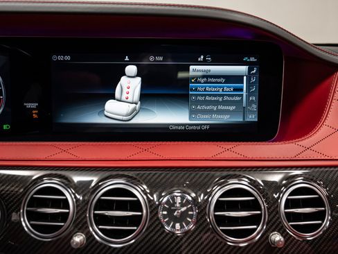 Used 2020 Mercedes-Benz S 63 AMG 4MATIC Sedan w/ Warmth & Comfort Package image 39