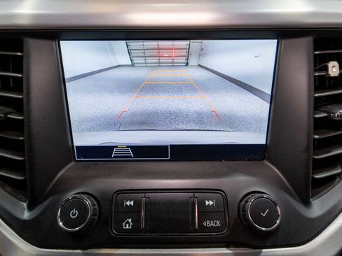 Used 2021 GMC Acadia SLE w/ Elevation Edition image 20