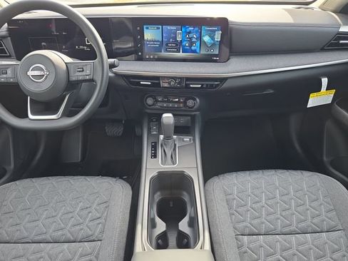 New 2026 Nissan Kicks SV w/ SV Premium Package image 16