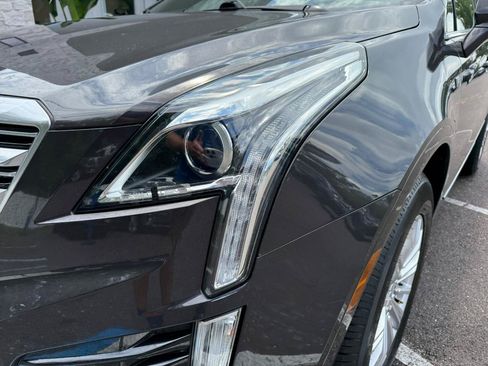 Used 2018 Cadillac XT5 FWD image 10
