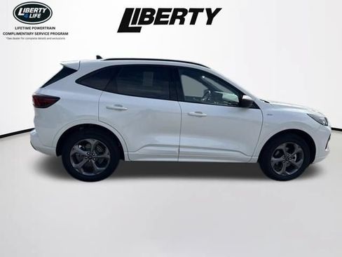 Used 2024 Ford Escape ST-Line w/ Tech Pack #1 AWD/4WD image 8
