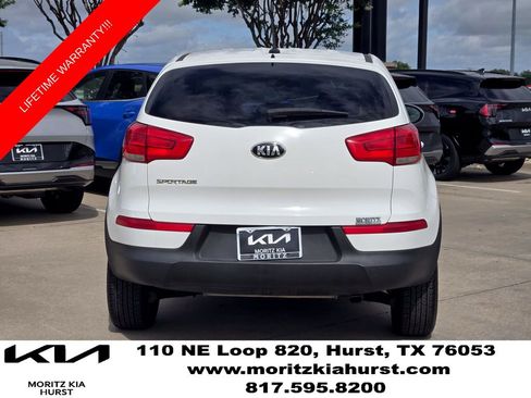 Used 2016 Kia Sportage LX FWD image 12