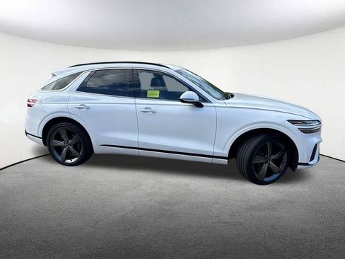 Used 2025 Genesis GV70 2.5T Sport Prestige w/ Sport Prestige Package image 14