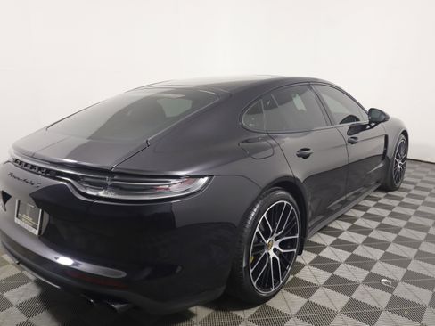Certified 2022 Porsche Panamera Turbo S image 7