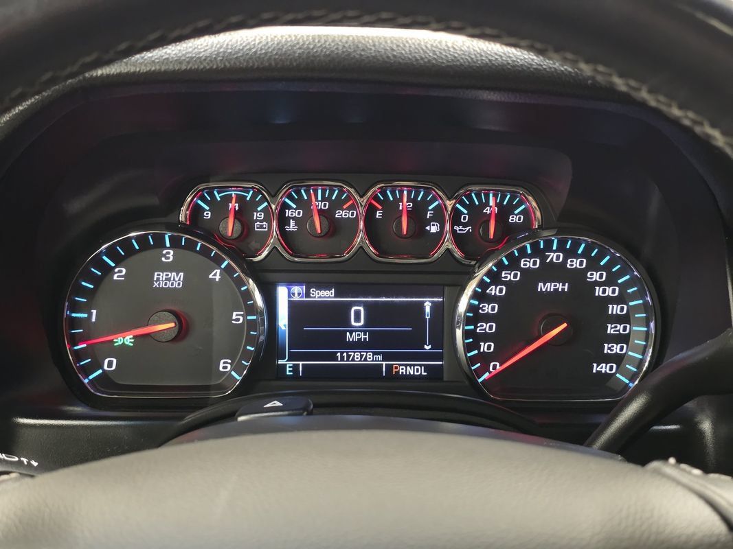 Used 2019 Chevrolet Suburban LT AWD/4WD image 36