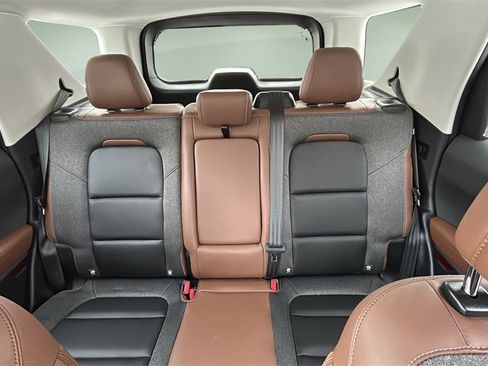 Used 2024 Ford Bronco Sport Outer Banks w/ Tech Package image 11