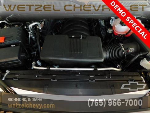 New 2025 Chevrolet Suburban Premier w/ Sun And Tow Package image 44