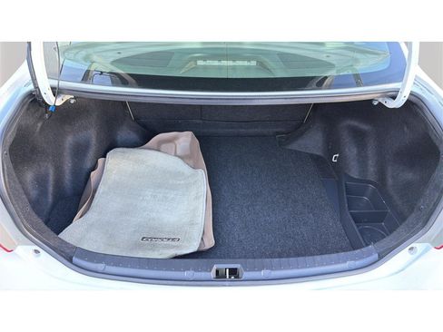 Used 2009 Toyota Corolla FWD image 27