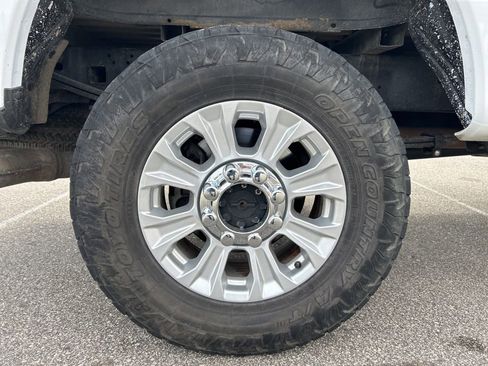 Used 2022 Ford F250 XLT AWD/4WD image 24