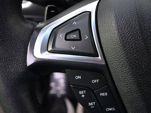 Used 2016 Ford Edge Titanium w/ Cold Weather Package AWD/4WD image 31