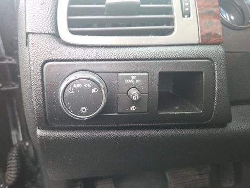 Used 2009 GMC Yukon Denali image 33