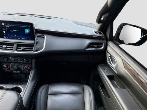 Used 2022 Chevrolet Tahoe LT image 23