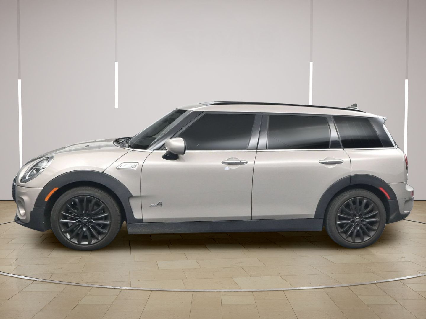 Used 2022 MINI Cooper Clubman S AWD/4WD image 2