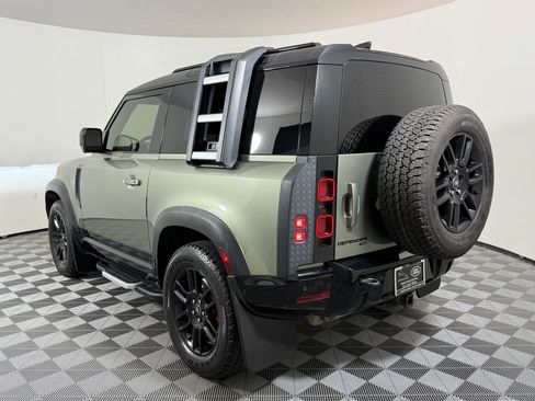 Used 2022 Land Rover Defender 90 X-Dynamic S AWD/4WD image 3