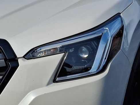 Used 2022 Subaru Forester AWD/4WD image 12