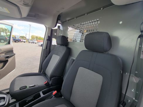 Used 2019 Ford Transit Connect XL image 25