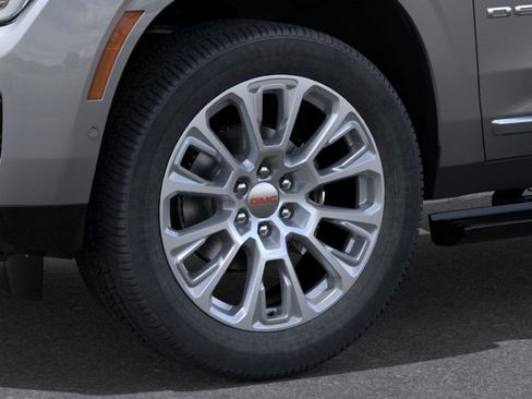 New 2026 GMC Yukon XL Denali w/ Sun & Power Step Package image 9
