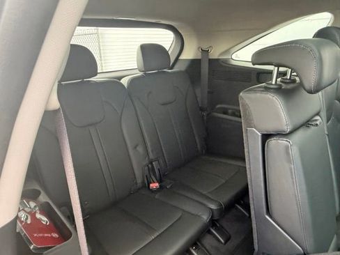Used 2021 Kia Sorento S w/ Panoramic Sunroof Package AWD/4WD image 14