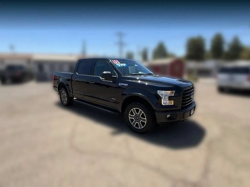 Used 2015 Ford F150 XLT w/ Equipment Group 302A Luxury AWD/4WD image 8