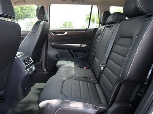 New 2025 Volkswagen Atlas SEL image 20