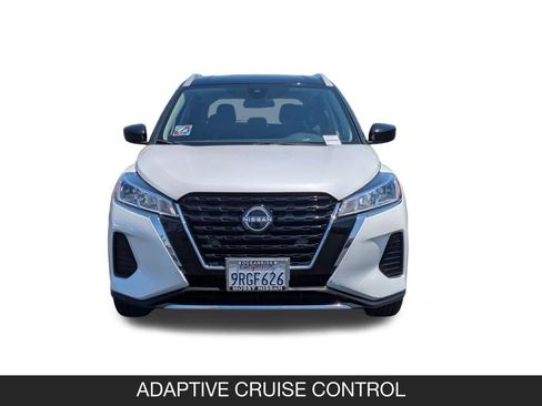 Used 2024 Nissan Kicks SV FWD image 4