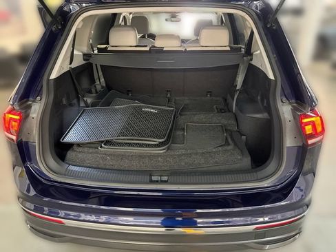 Used 2023 Volkswagen Tiguan SE FWD image 20