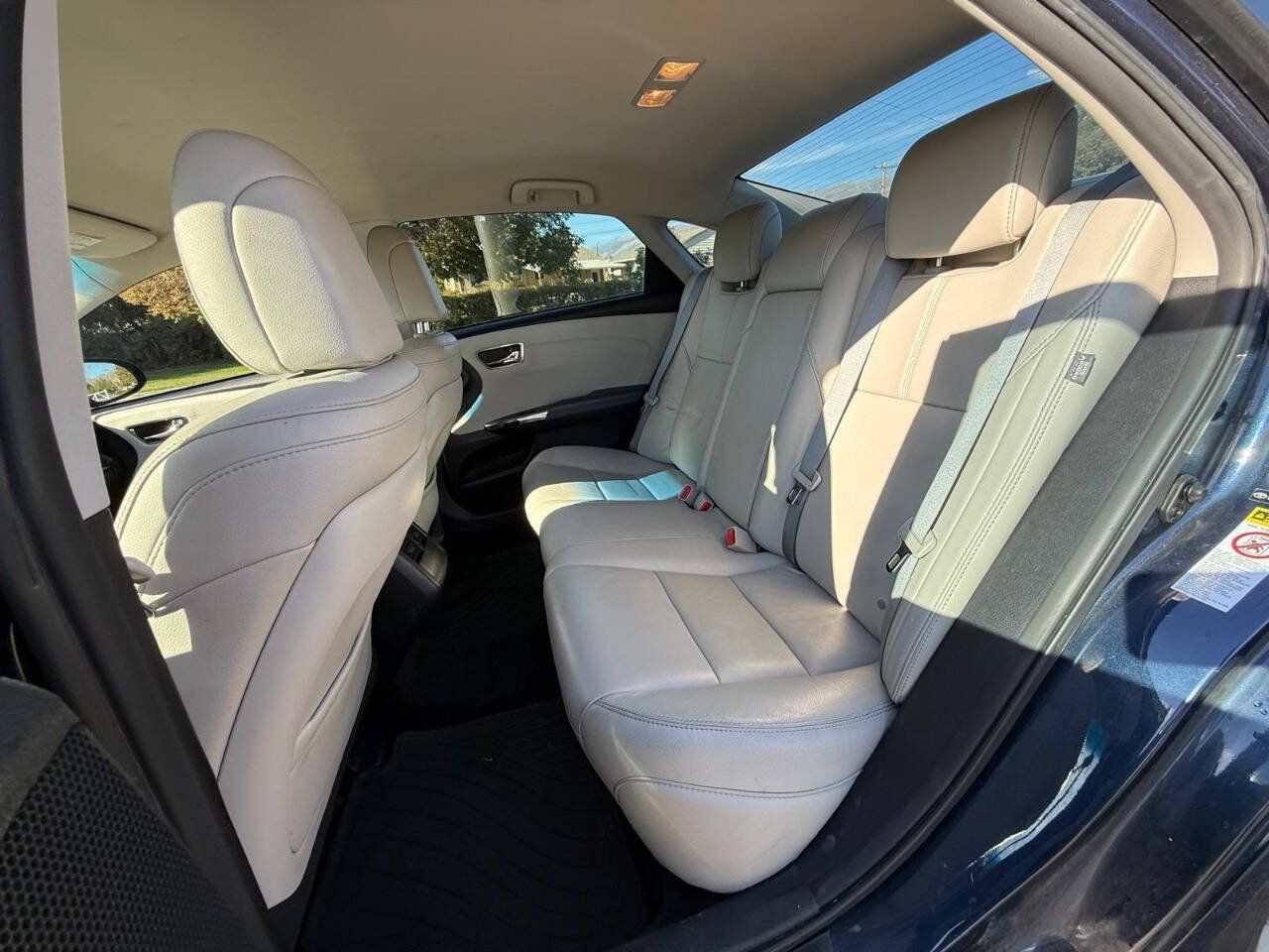 Used 2014 Toyota Avalon XLE FWD image 11