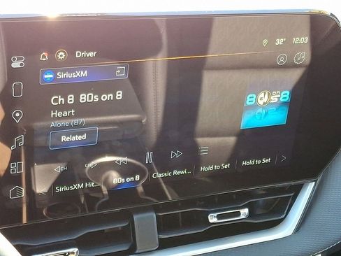 New 2026 Chevrolet Equinox LT w/ Convenience Package II image 11