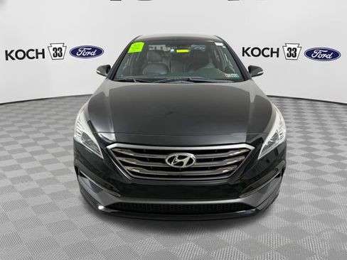 Used 2017 Hyundai Sonata Sport 2.0T FWD image 2